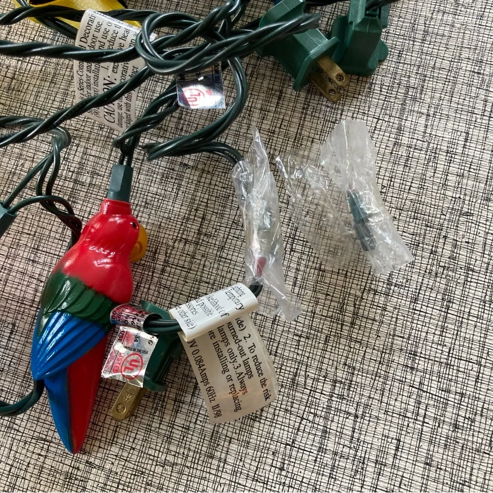 VINTAGE BIRDS PARROTS 2 STRINGS LIGHTS RV CAMPER PATIO 20 BIRDS WORK BLOW MOLD